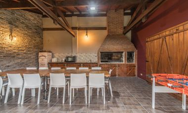 VENTA CASA 4 AMBIENTES CASEROS