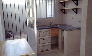 CASA EN VENTA EN PEHUAJO CON 2 DEPARTAMENTOS
