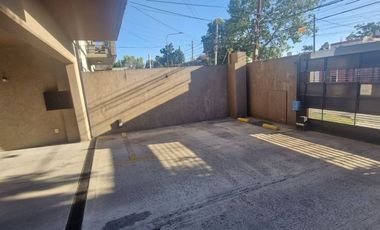 ALQUILER  Depto. 2 Amb. c/ Balcón y Cochera Munro