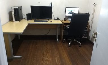 VENDO CASA SOBRE BV PELLEGRINI