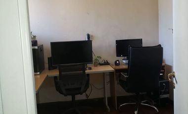 VENDO CASA SOBRE BV PELLEGRINI