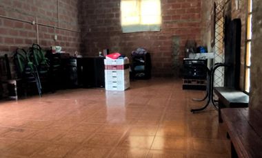 Venta Galpon o  Local mas Vivienda La Loma Lujan