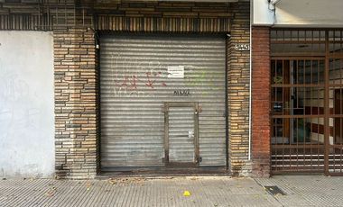 ALQUIER LOCAL EN ALMAGRO SIN EXPENSAS