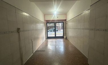 ALQUIER LOCAL EN ALMAGRO SIN EXPENSAS