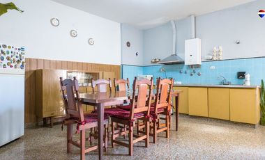 2 Galpones en Venta en Villa Dominico c vivienda