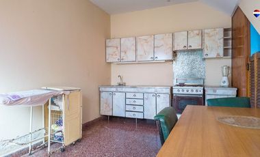 2 Galpones en Venta en Villa Dominico c vivienda