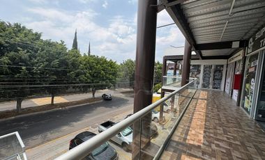Local Comercial en Planta Alta en Renta en Colinas del Cimatario