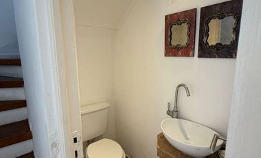 VENTA DUPLEX SOBRE 24 DE SEPTIEMBRE Y SAAVEDRA