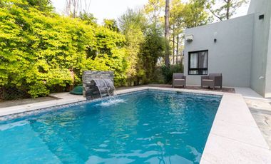 CASA MODERNA A LA VENTA EN EL PINAR