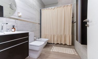 CASA MODERNA A LA VENTA EN EL PINAR