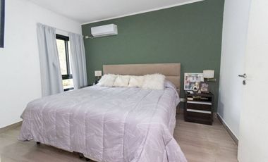 CASA MODERNA A LA VENTA EN EL PINAR