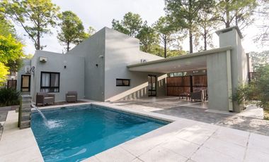 CASA MODERNA A LA VENTA EN EL PINAR
