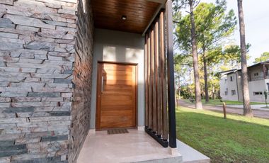 CASA MODERNA A LA VENTA EN EL PINAR