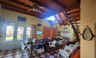 HERMOSA CASA DE VERANO EN BARRIO DE GALVEZ CORONDA