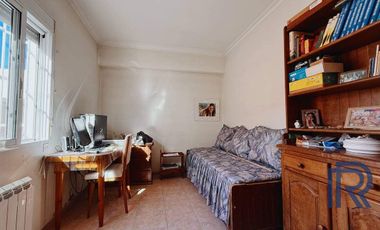 Casa en venta c/ cochera en Villa Mitre