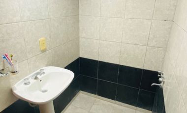 Casa en venta c/ cochera en San José