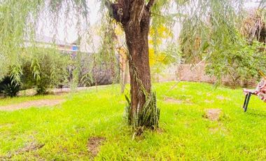 Casa en venta c/ cochera en San José