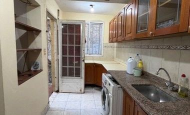 Casa en venta de 3 Dormitorios con  cochera para 2 autos cubiertos Tolosa
