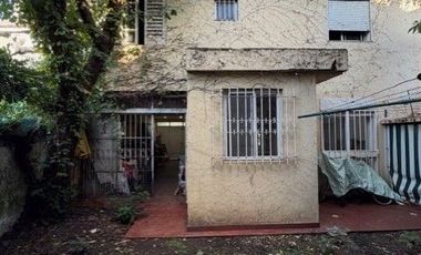 Casa en venta de 3 Dormitorios con  cochera para 2 autos cubiertos Tolosa