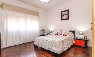 VENTA CASA 3 AMBIENTES MORON