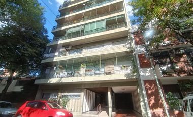 ALQUILER 3 AMBIENTES BALCON Y COCHERA