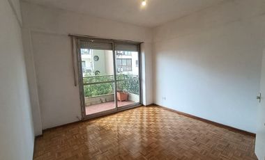 ALQUILER 3 AMBIENTES BALCON Y COCHERA