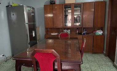 CASA EN VENTA 3 AMB V. SOLDATI CON PATIO Y JARDIN