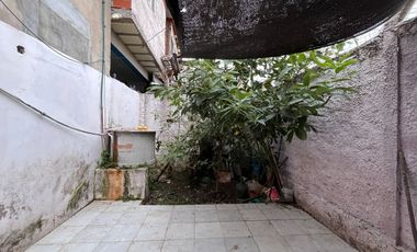 CASA EN VENTA 3 AMB V. SOLDATI CON PATIO Y JARDIN