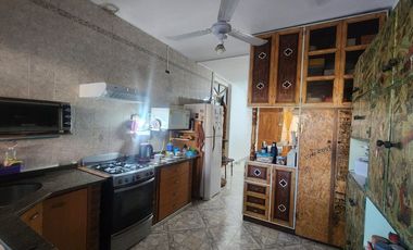 CASA DE 3 DORMITORIOS. B° LAS VIÑAS, SANTA LUCÍA