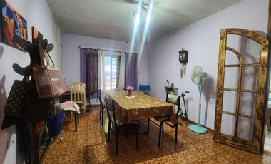 CASA DE 3 DORMITORIOS. B° LAS VIÑAS, SANTA LUCÍA