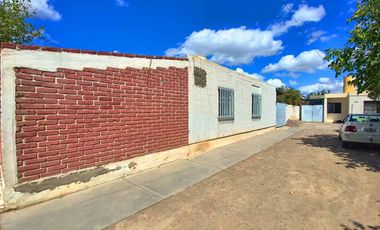 CASA APTA CRED. 4 DORM. B° LOS TAMARINDOS. CHIMBAS