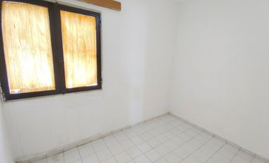 CASA APTA CRED. 4 DORM. B° LOS TAMARINDOS. CHIMBAS