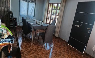 CASA EN CHIMBAS, A 500 METROS DE RUTA 40.