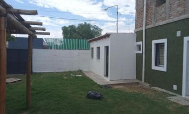 Casa Esquina, Zona Hiper Libertad. Capital