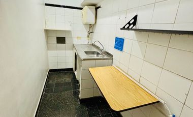 MEDIO PISO 6 OFICINAS ALQUILER TUCUMAN Y FLORIDA