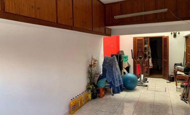 CASA 3 AMBIENTES EN VENTA  LOMAS DE ZAMORA