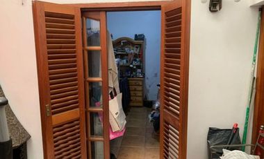CASA 3 AMBIENTES EN VENTA  LOMAS DE ZAMORA