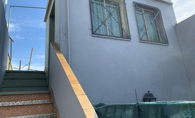 CASA 3 AMBIENTES EN VENTA  LOMAS DE ZAMORA