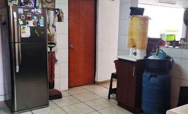 CASA 2 PISOS EN VENTA CONDOMINIO 4 DORM. EN ALTO HOSPICIO