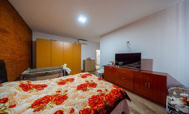 CASA EN VENTA IBARLUCEA 3 DORMITORIOS Y COCHERA