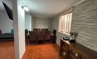 CASA AISLADA EN VENTA DE 3 DORM. 2 BAÑOS EN QUILICURA