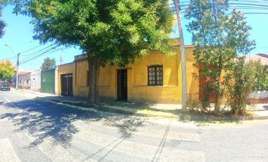 AMPLIA CASA CON GRAN PATIO SECTOR COMERCIAL, QUINTA NORMAL