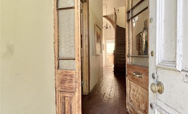 CASA EN VENTA DE 6 DORM. EN VALPARAÍSO