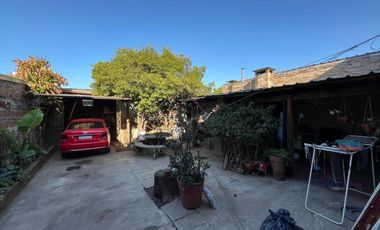 Venta casa con dos viviendas independientes