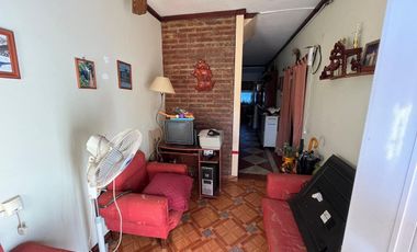 Venta casa con dos viviendas independientes