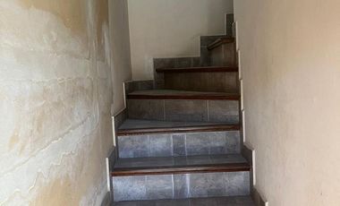 Venta casa con dos viviendas independientes