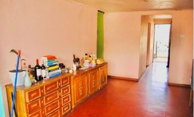 CASA EN VENTA DE 3 DORM. EN TILTIL