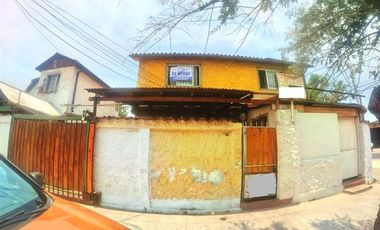 SE VENDE TERRENO CON DOS CASAS AMPLIAS CON LOCAL COMERCIAL
