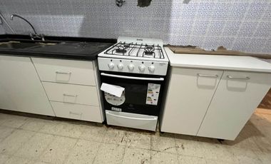 Venta casa en Parque Cisneros  PERMUTA FINANCIA