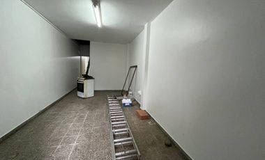 Venta casa en Parque Cisneros  PERMUTA FINANCIA